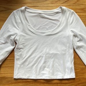 Athleta Shanti Long Sleeve Crop white size small